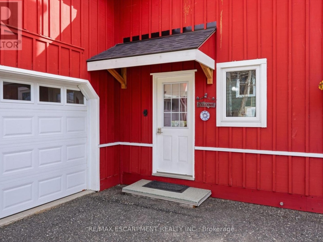 181 DILL STREET, Bracebridge (Macaulay)