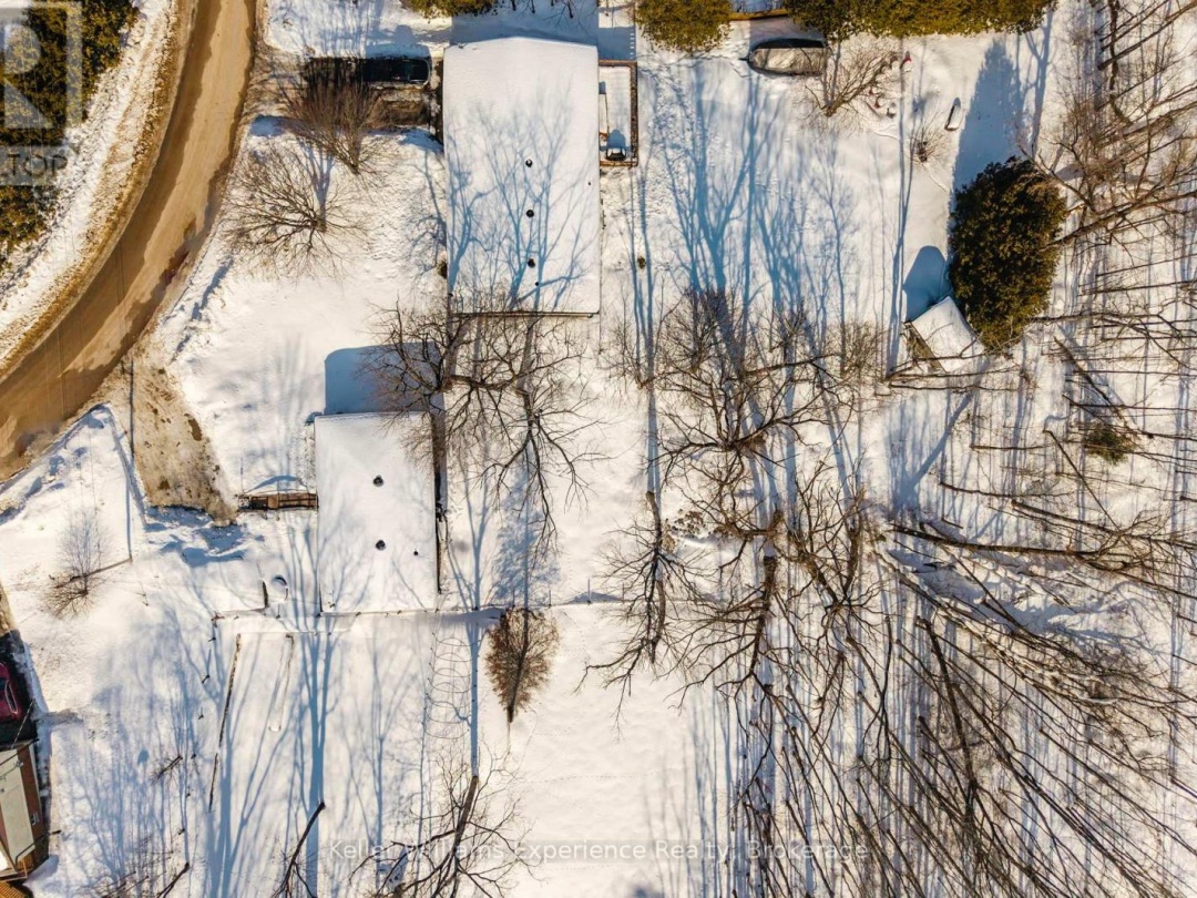 229 MOUNTAIN AVENUE, Tay (Waubaushene)