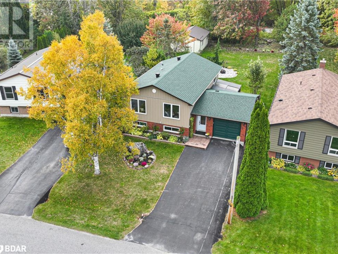 445 Mooney Crescent, Orillia