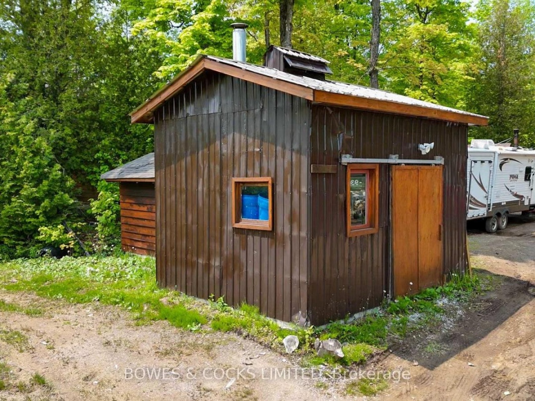 2070 FORTESQUE LAKE ROAD, Highlands East (Glamorgan)