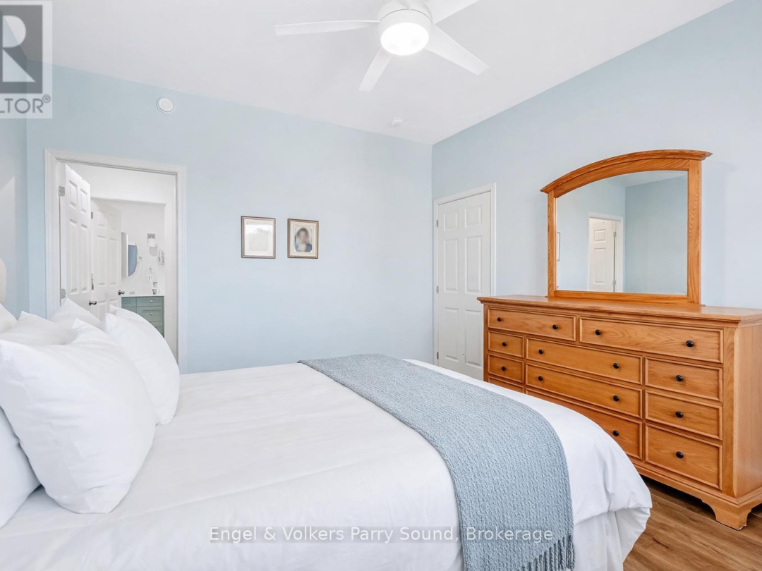 29 QUEEN STREET, Parry Sound