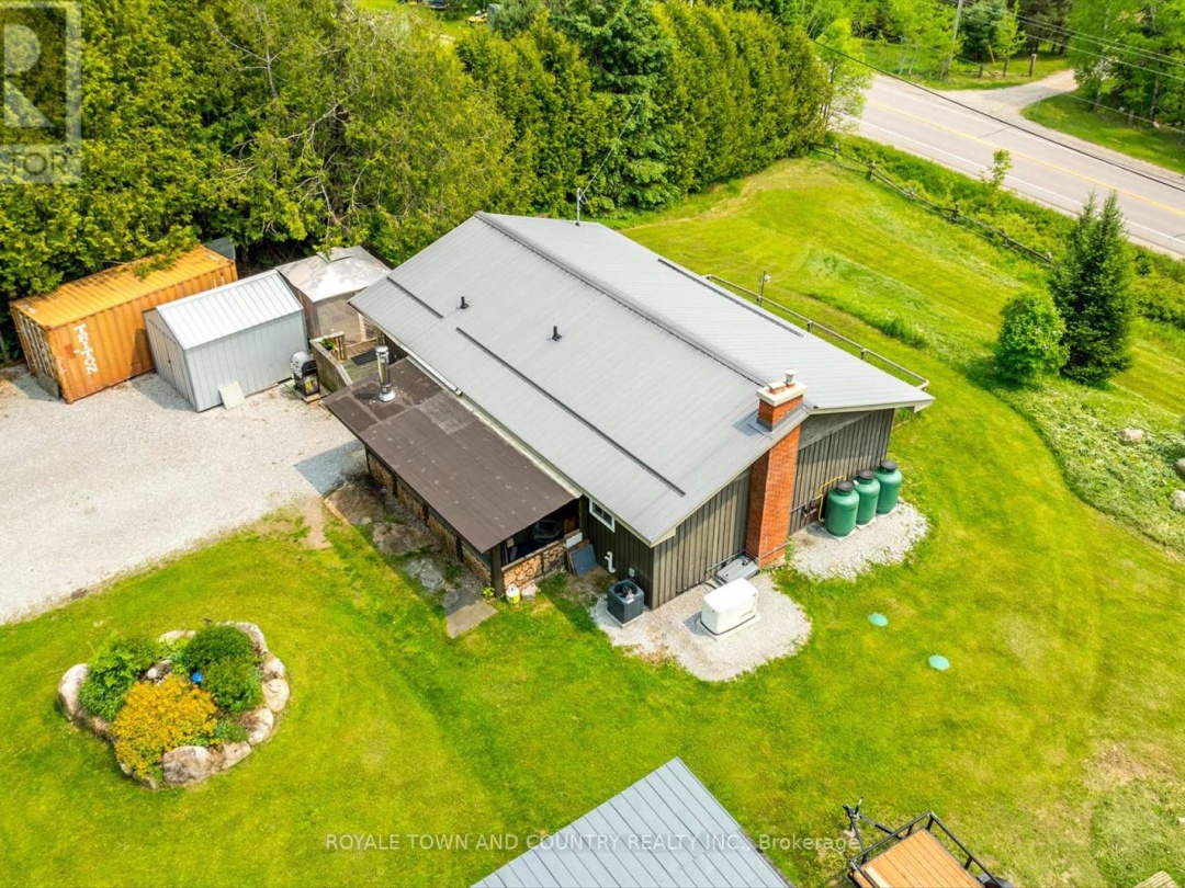 1042 TWEED DRIVE, Highlands East (Glamorgan)