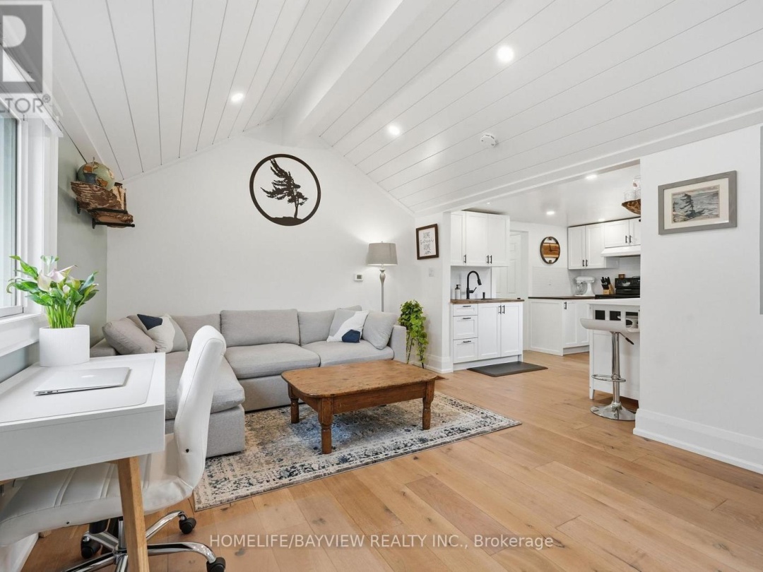 835 FIRST STREET S, Gravenhurst (Muskoka (S))