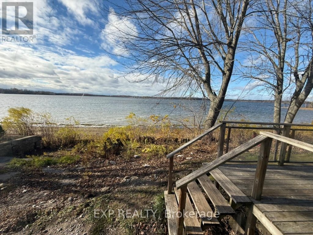 6222 BLUEBIRD STREET, Lake St. John