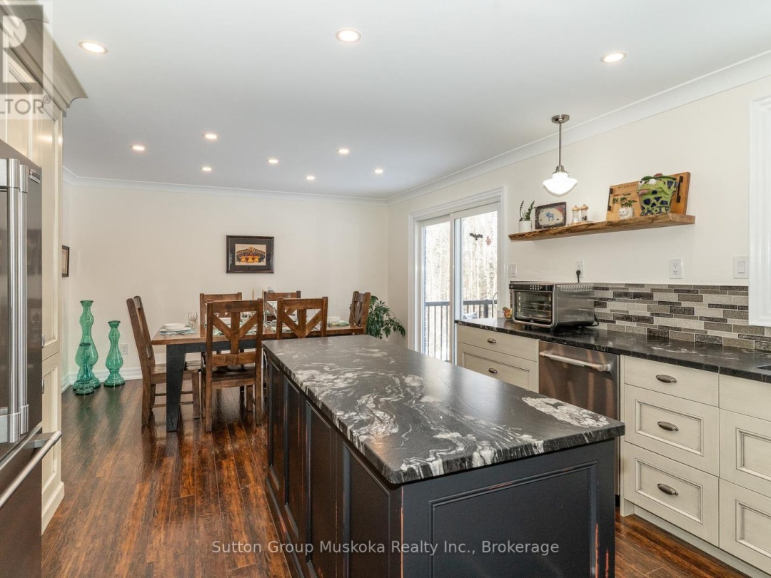 2602 MUSKOKA 10 ROAD, Huntsville (Brunel)