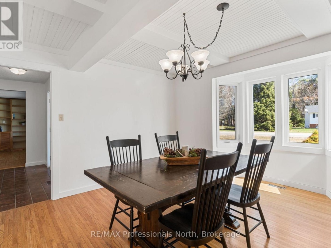 16 HIGHLAND GATE BOULEVARD, Minden Hills (Anson)