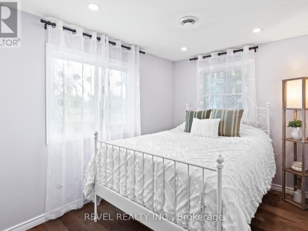 411 LONG BEACH ROAD, 