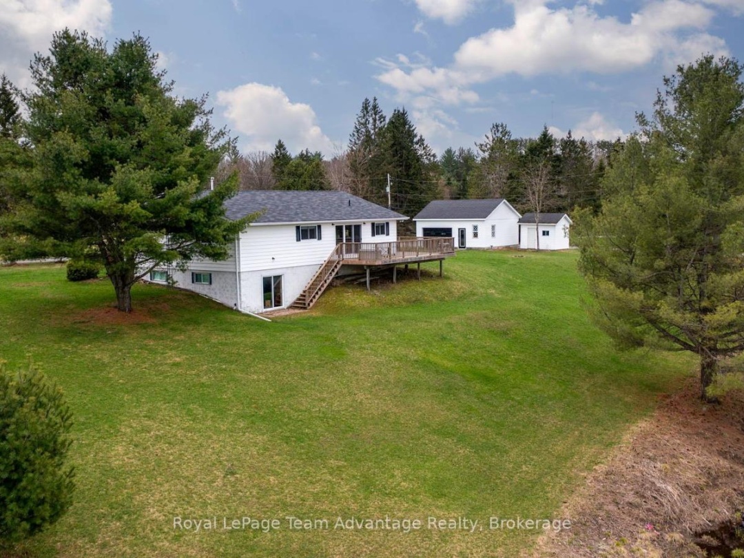 142 BROADBENT ROAD, Manitouwabing Lake