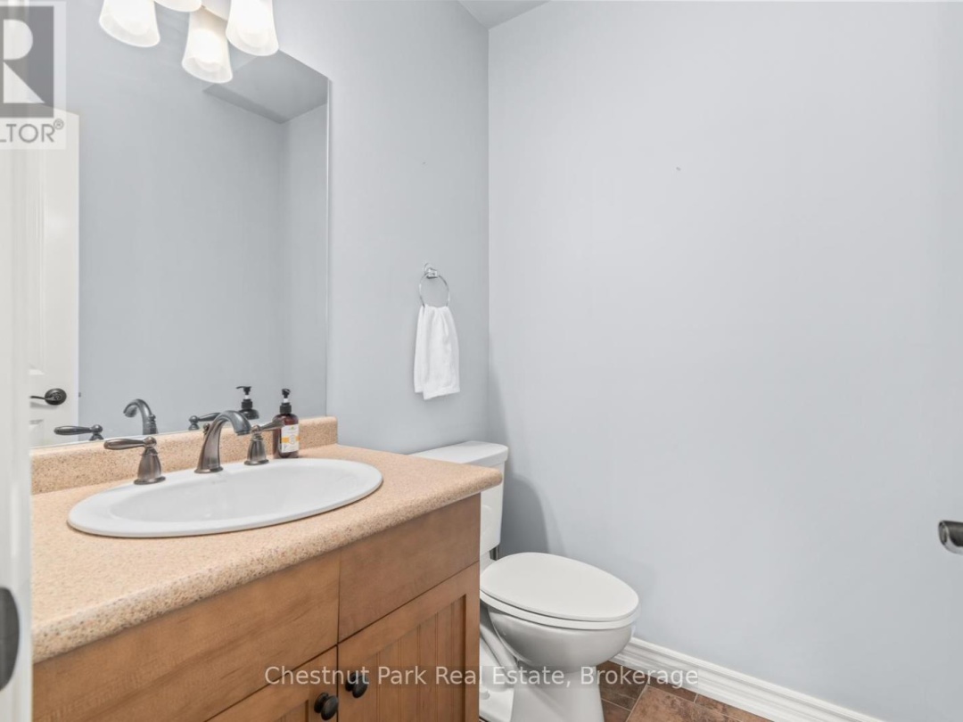 23 SPENCER STREET, Muskoka River