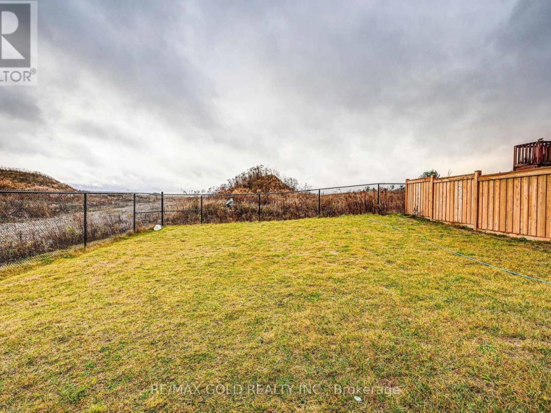 84 ATLANTIS DRIVE W, Orillia