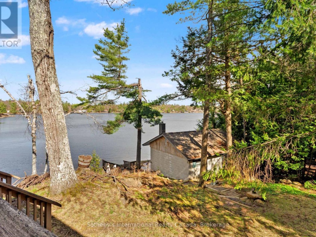 88 CAUSEWAY ROAD, Gibson Lake