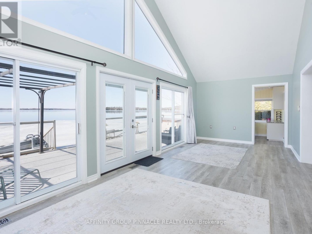 14 ORIOLE ROAD, Cameron Lake