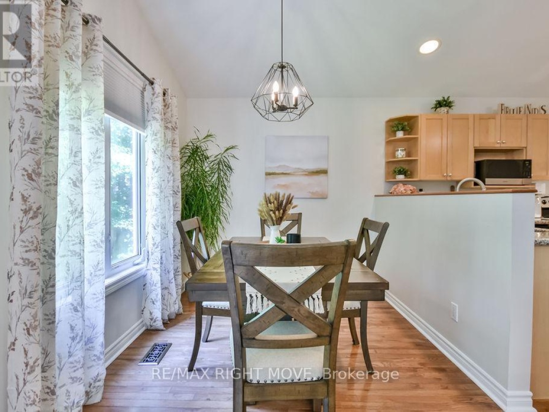 1011 TALBOT TRAIL, 