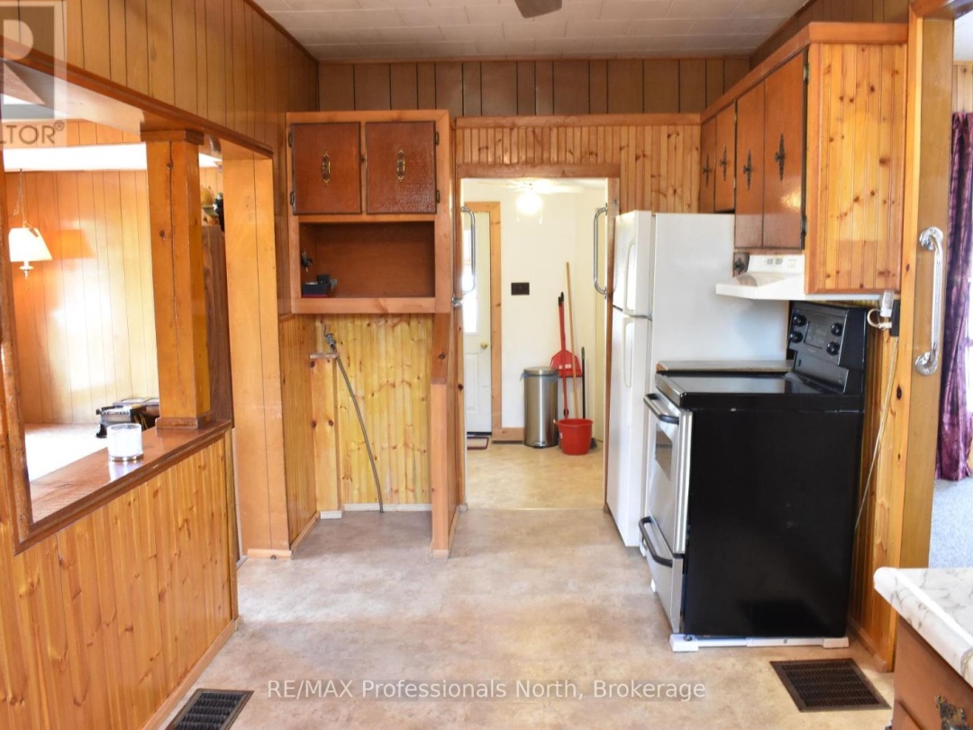 12802 Highway 35, Minden Hills (Minden)