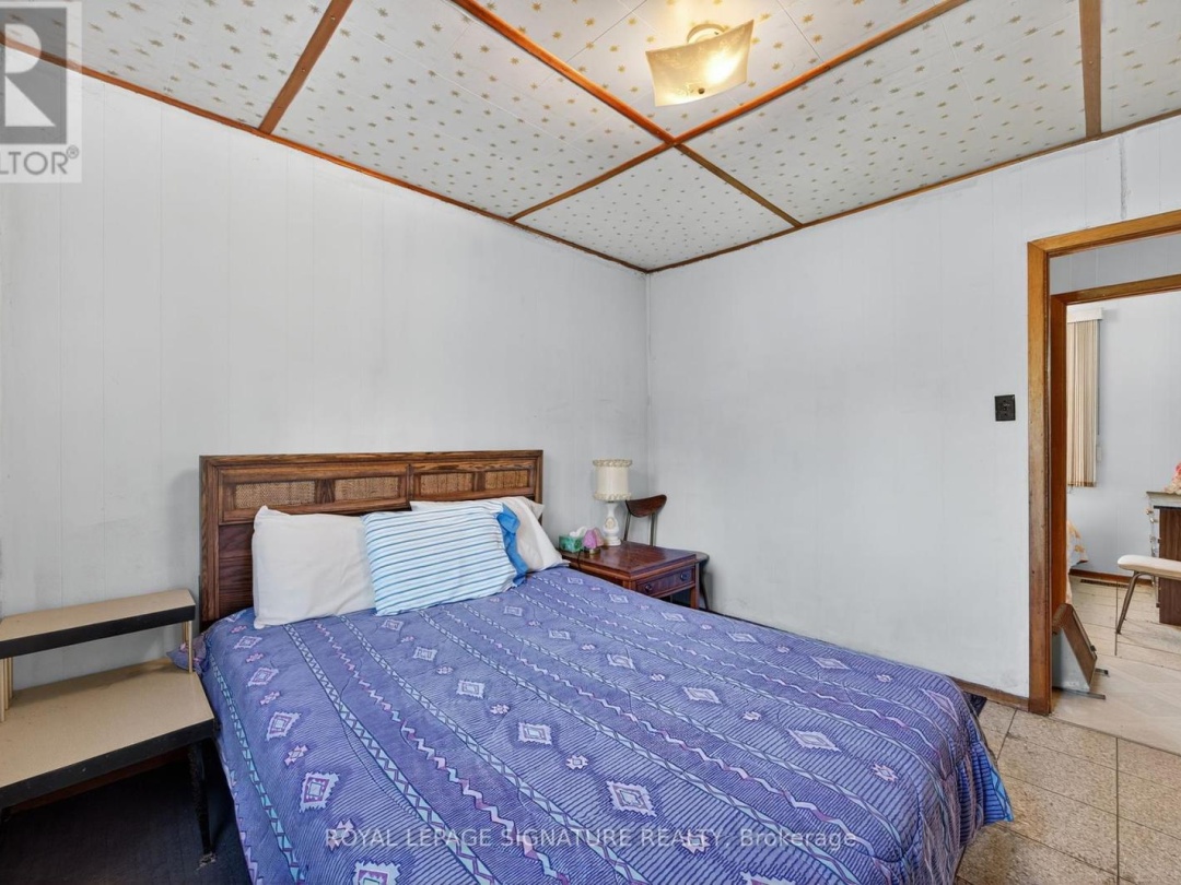 81-77 BASS BAY DRIVE, 