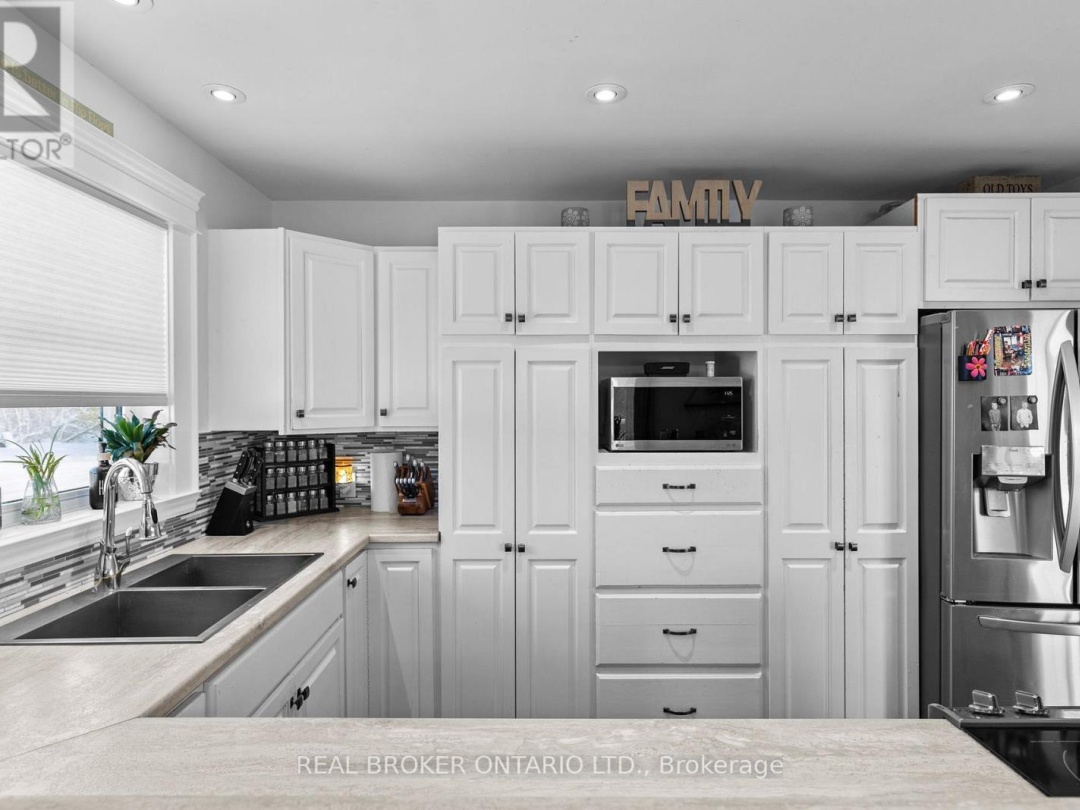 48 CAMPBELL BEACH ROAD, Kawartha Lakes (Carden)