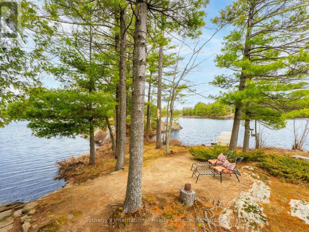 1 1KL - RETLAW ISLAND KAHSHE LAKE, Kahshe Lake
