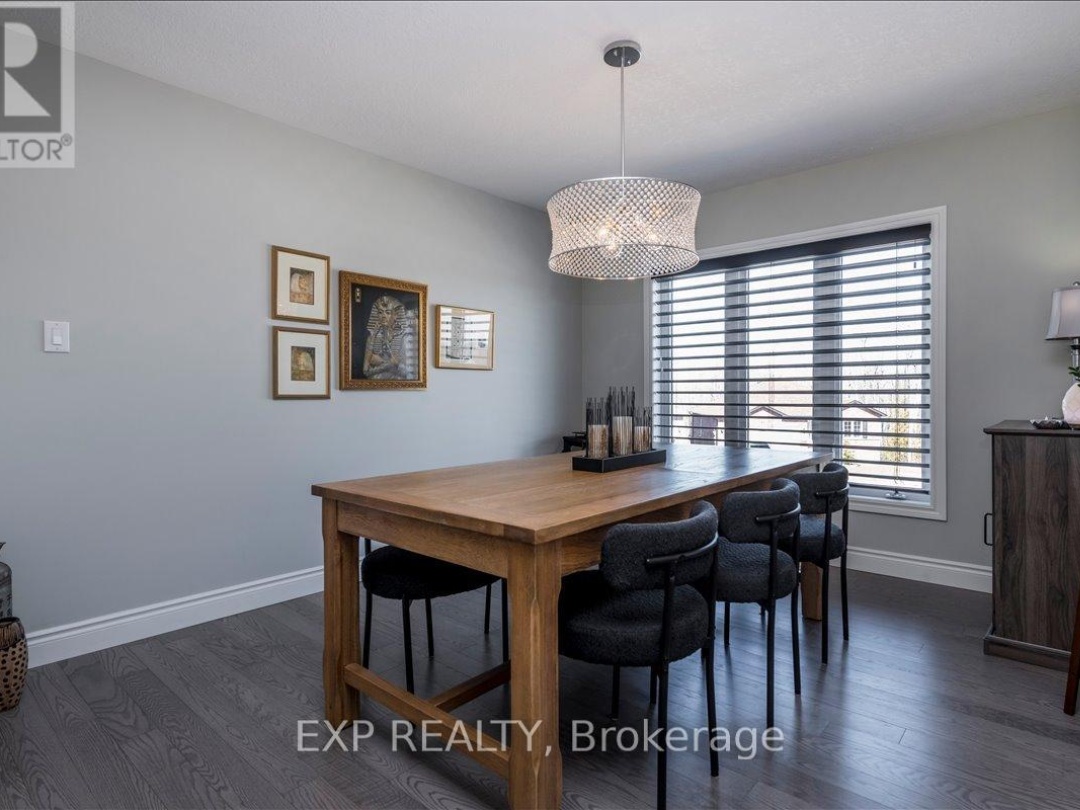 51 HUNTER AVENUE, Tay (Victoria Harbour)