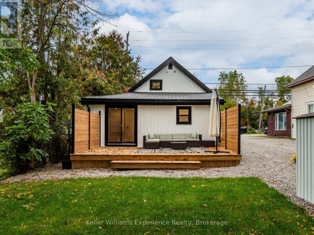 3355 MUSKOKA STREET, 