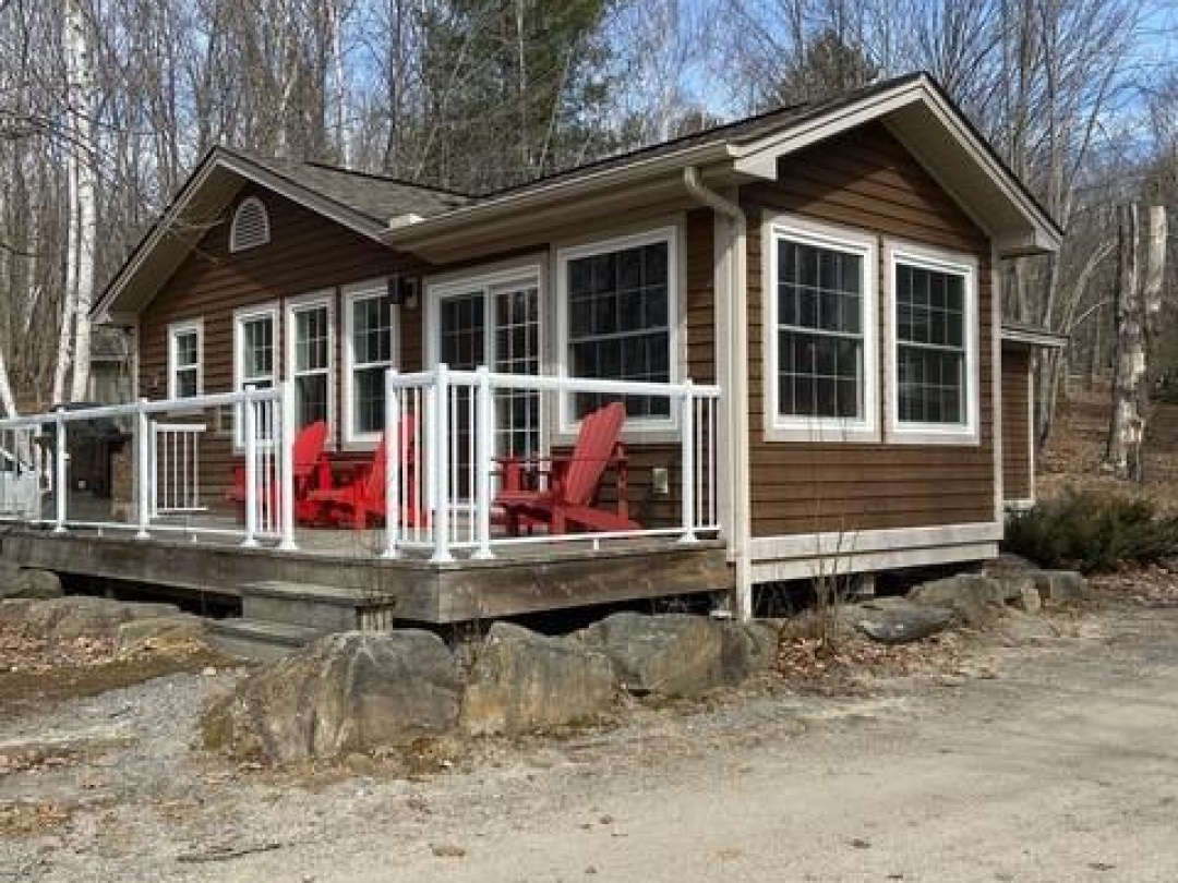 107-10 - 1052 RAT BAY ROAD, Lake of Bays