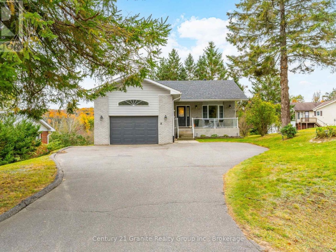 8 MCKAY STREET, Minden Hills (Anson)