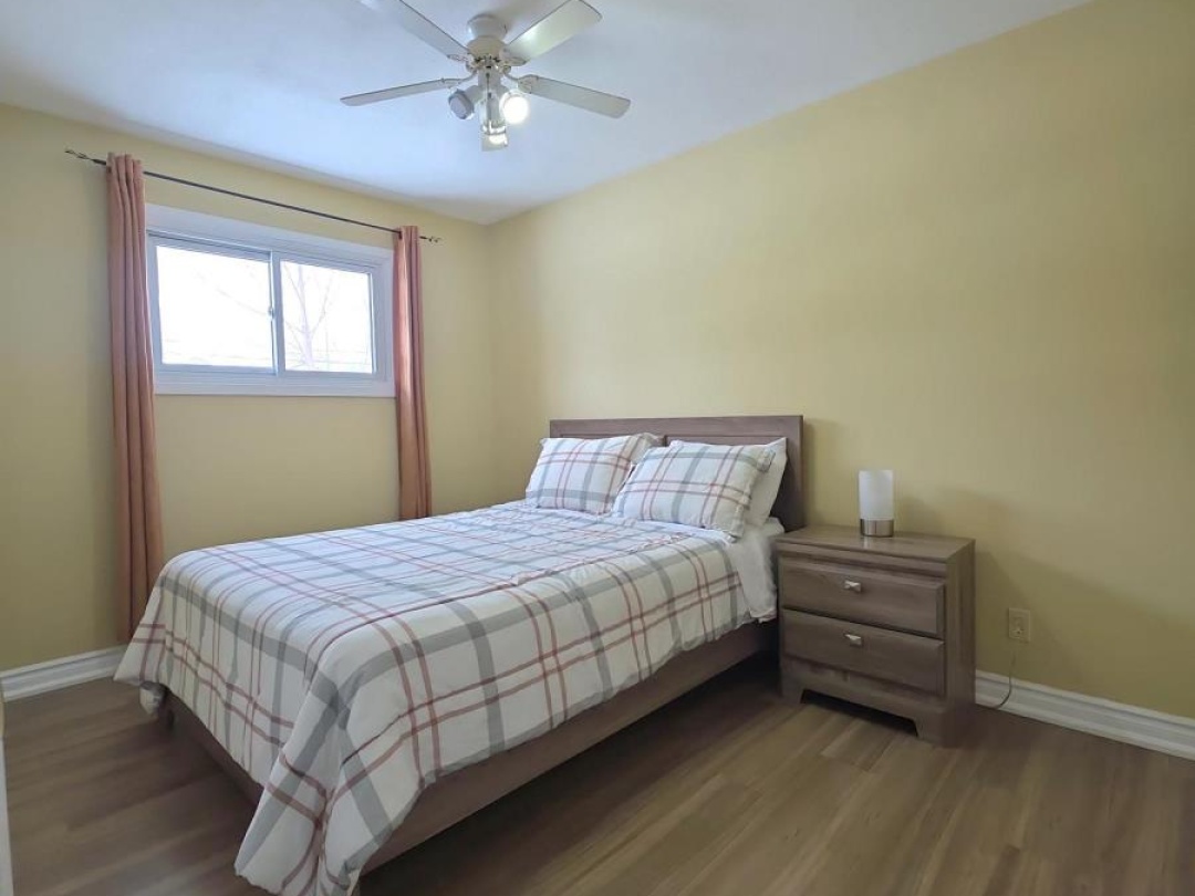 438 FOREST AVENUE S, Orillia
