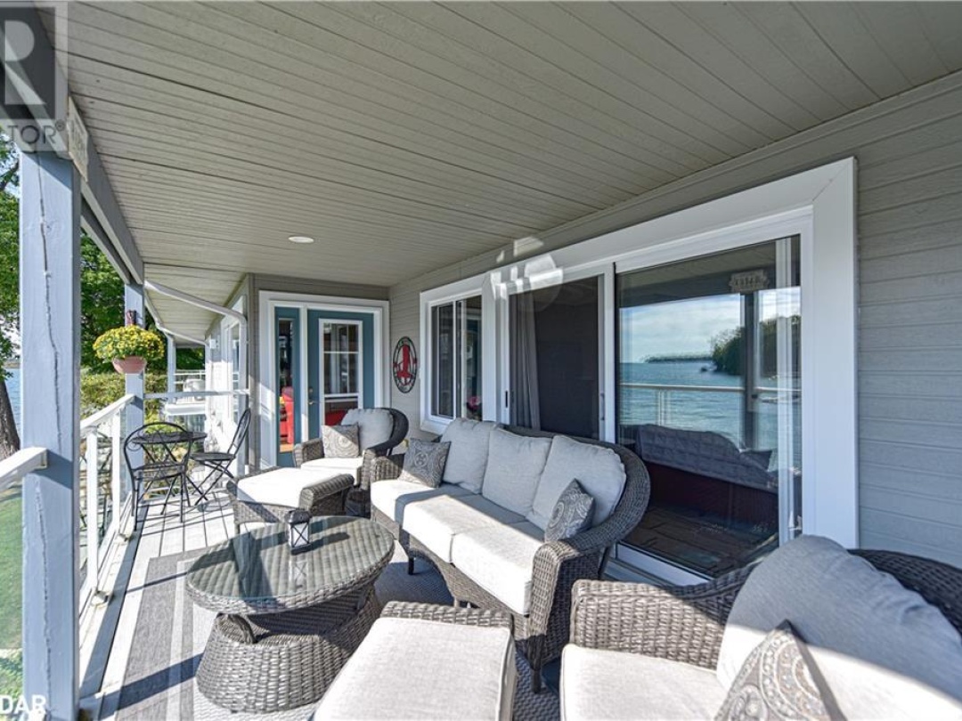 585 Atherley Road Unit# 206, Lake Simcoe