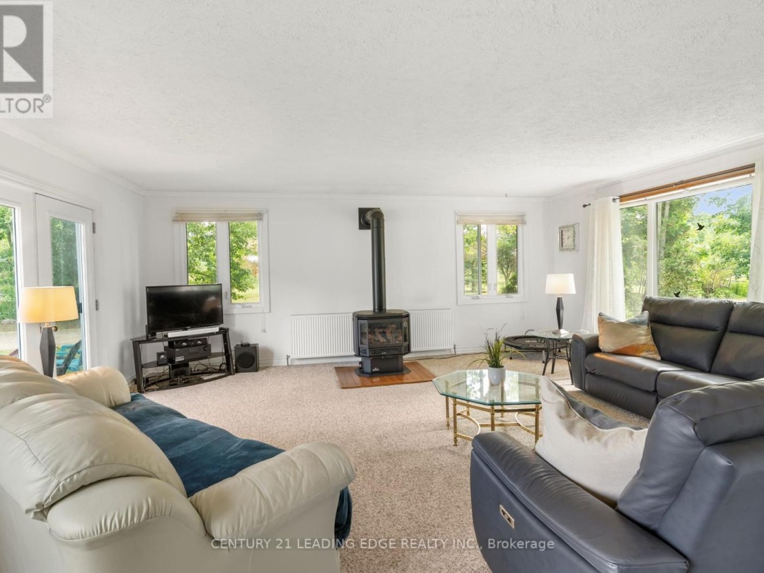 4077 MONCK ROAD, 
