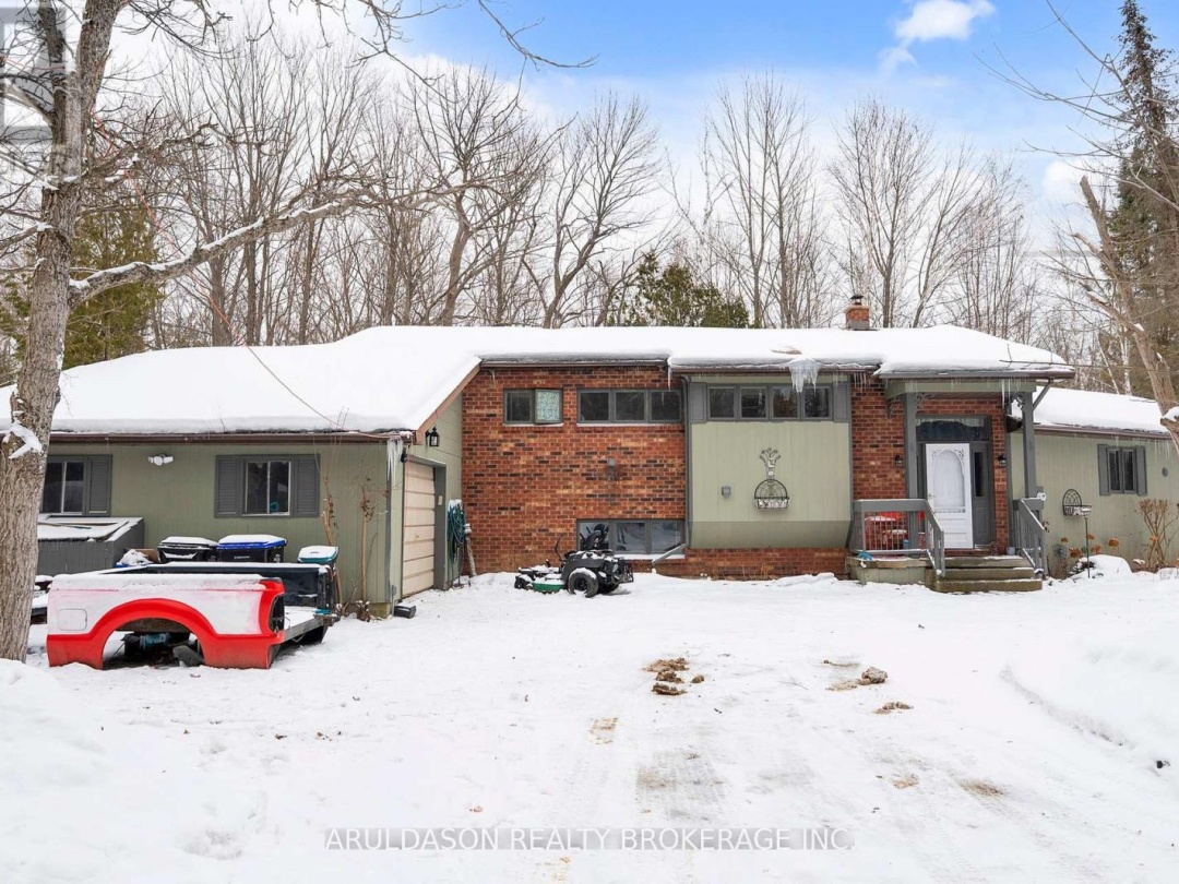1208 BIRCHCLIFFE CRESCENT, Severn