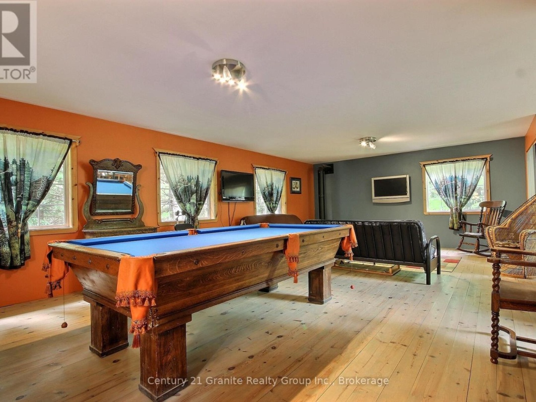 1082 GREEN LAKE ROAD, Gull River