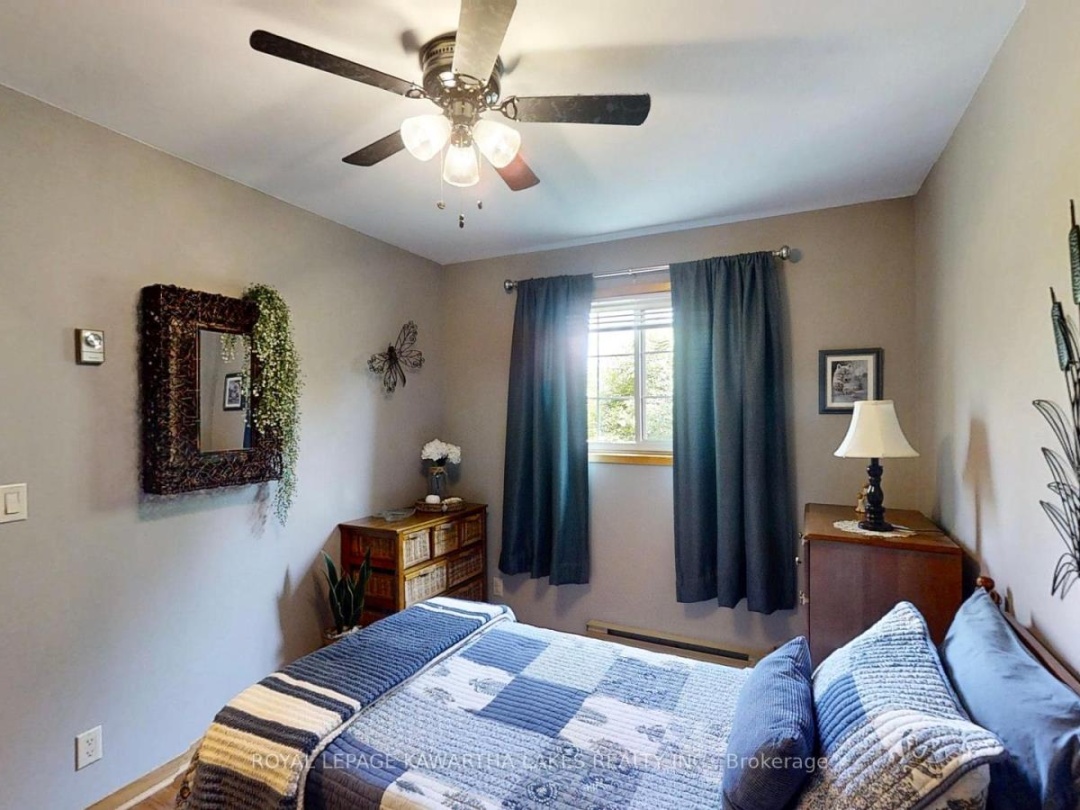 30 Grant Drive, Kawartha Lakes (Oakwood)