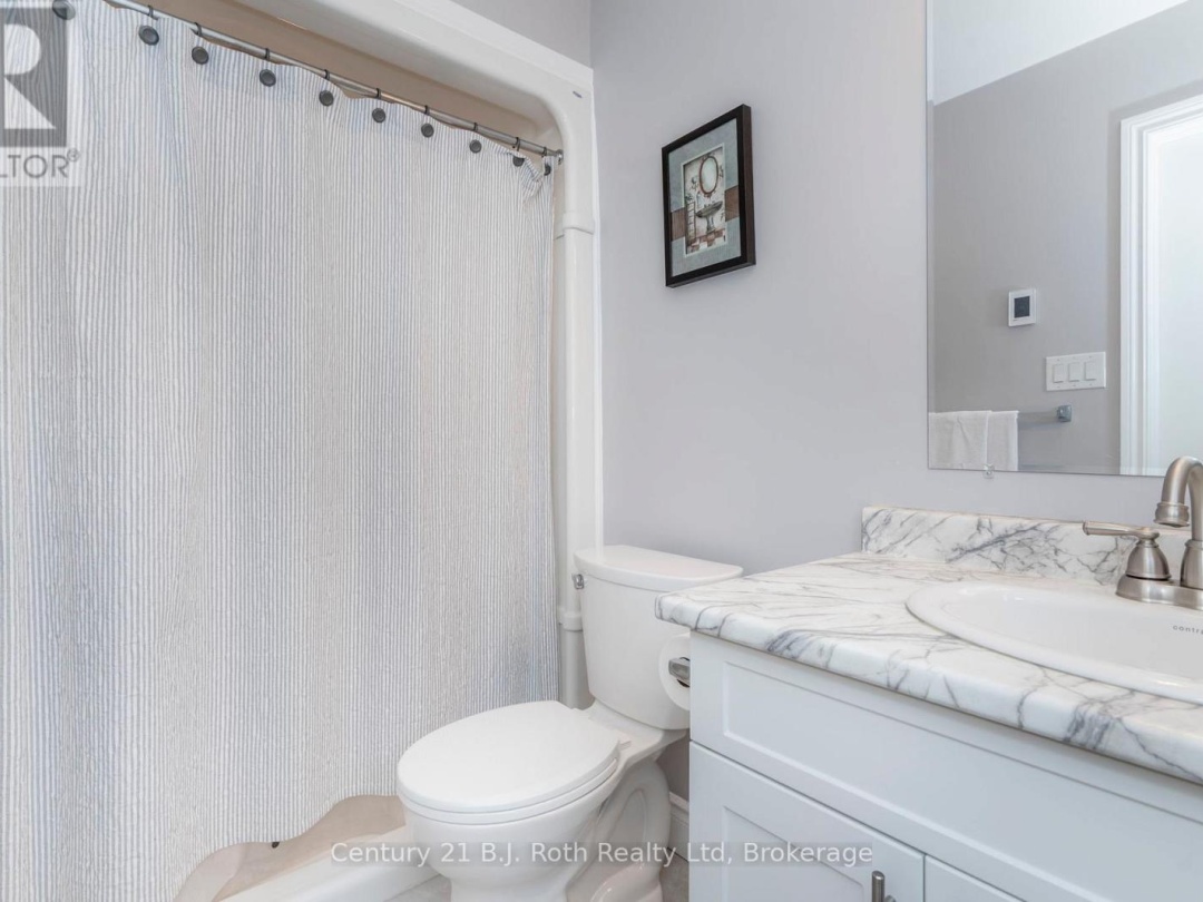 54 RALPH DALTON BOULEVARD, Tay (Victoria Harbour)