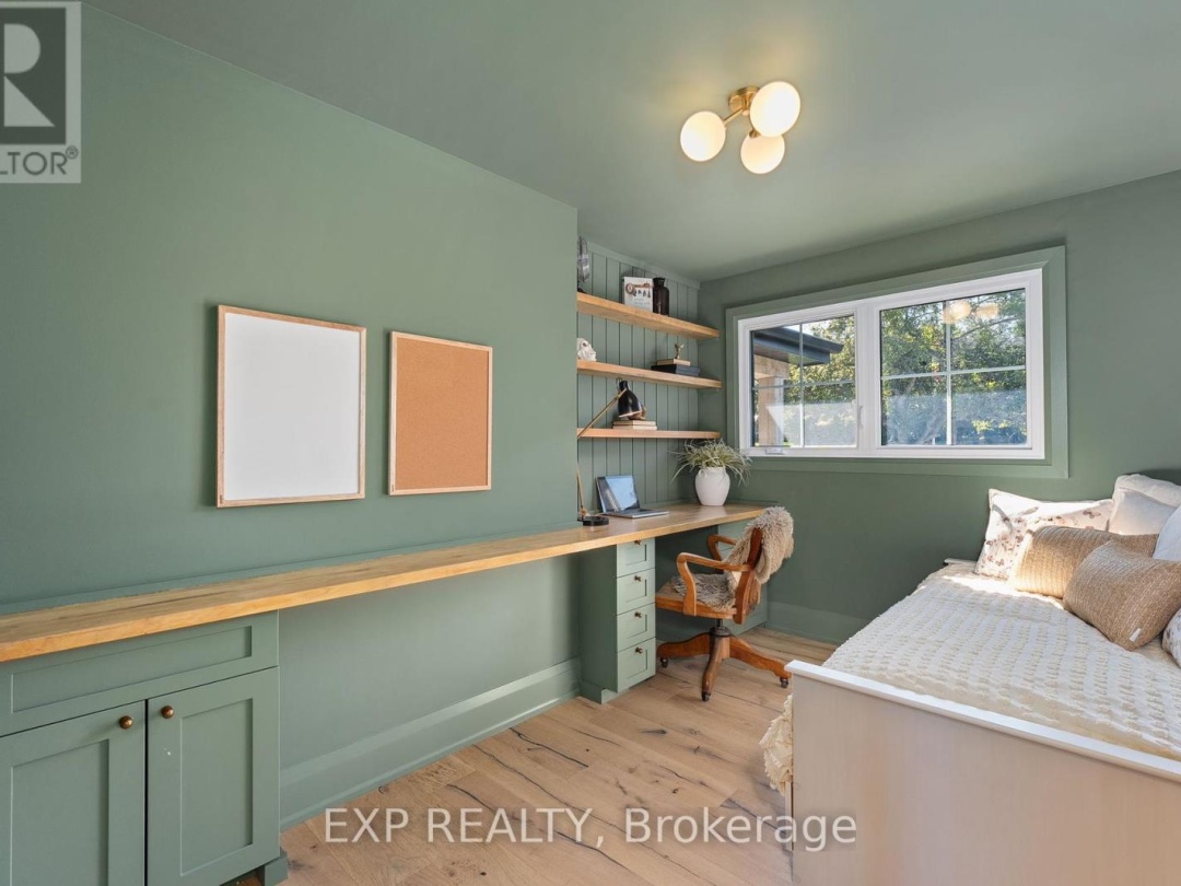 521 COTTAGE ROAD, 