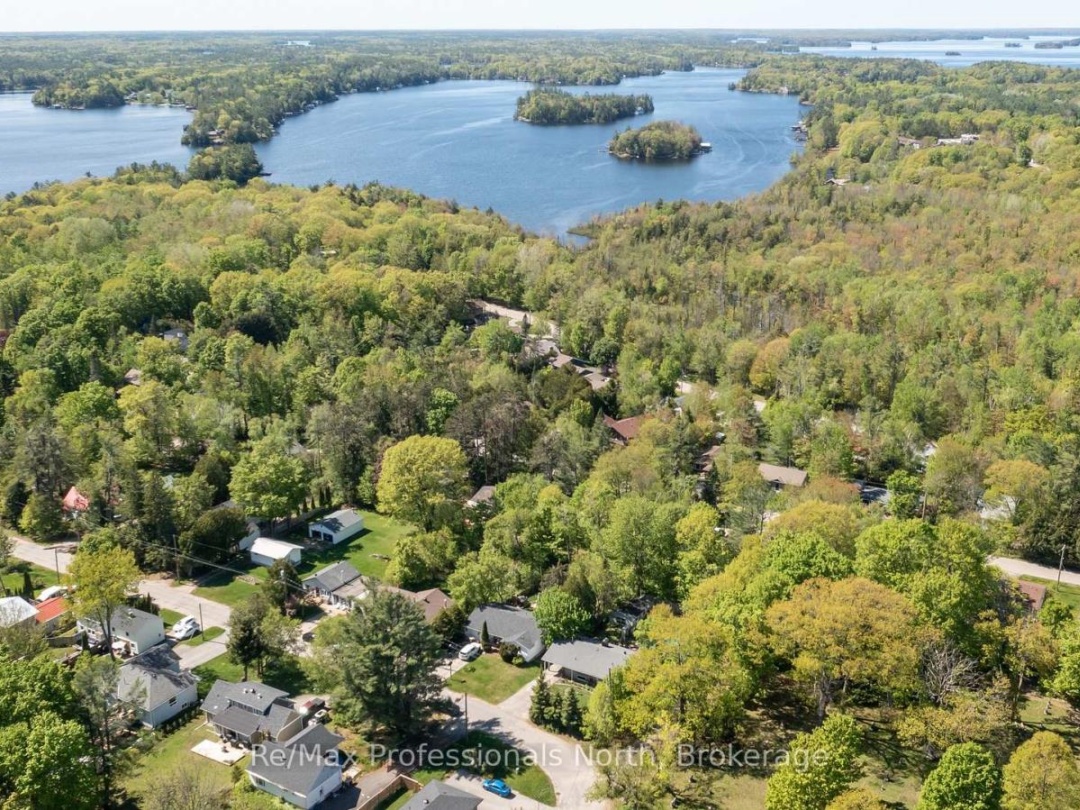 110 FRASER STREET, Gravenhurst (Muskoka (S))