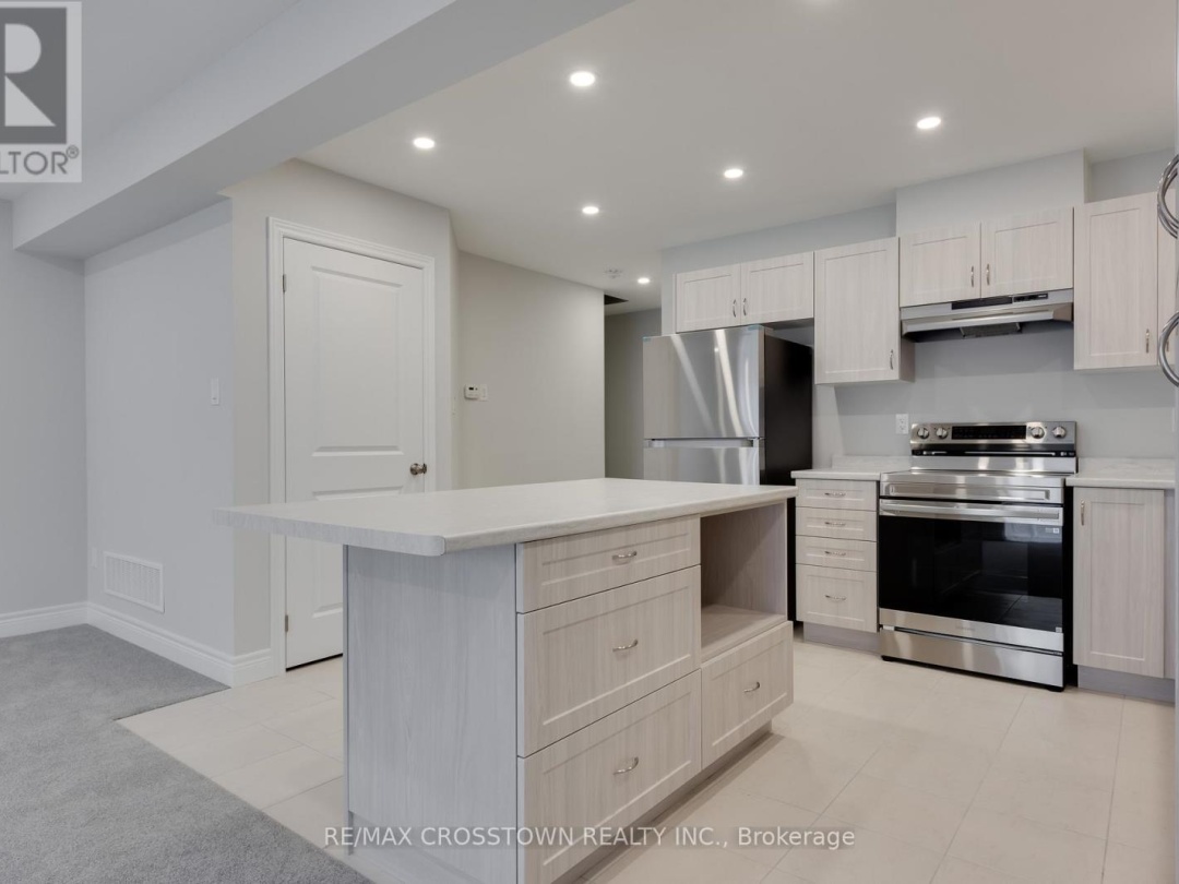 22 MCCONNELL CRESCENT, Bracebridge (Macaulay)