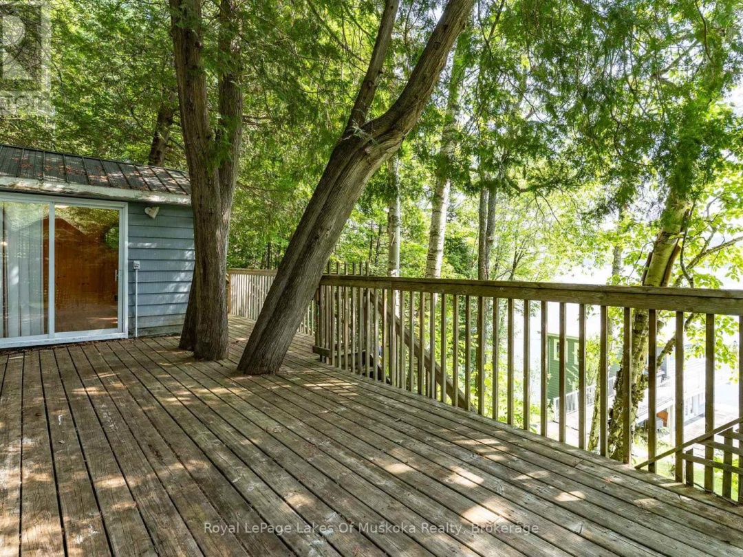 1024/1025 WHITE PINES ROAD, 