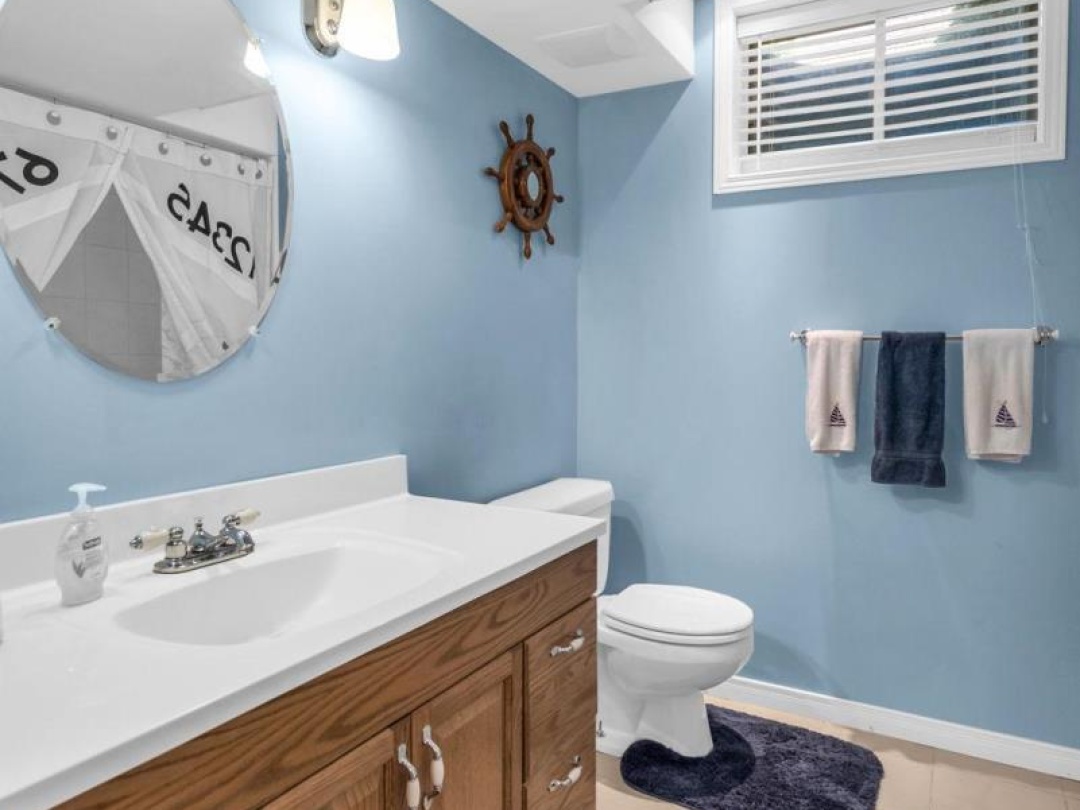73 ANDERSON CRESCENT NE, Georgian Bay