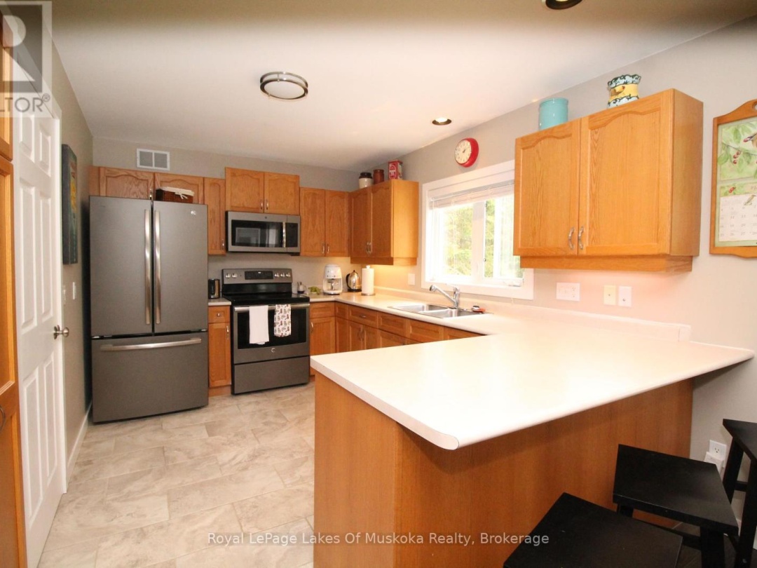 30 Hedgewood Lane, Gravenhurst (Muskoka (S))