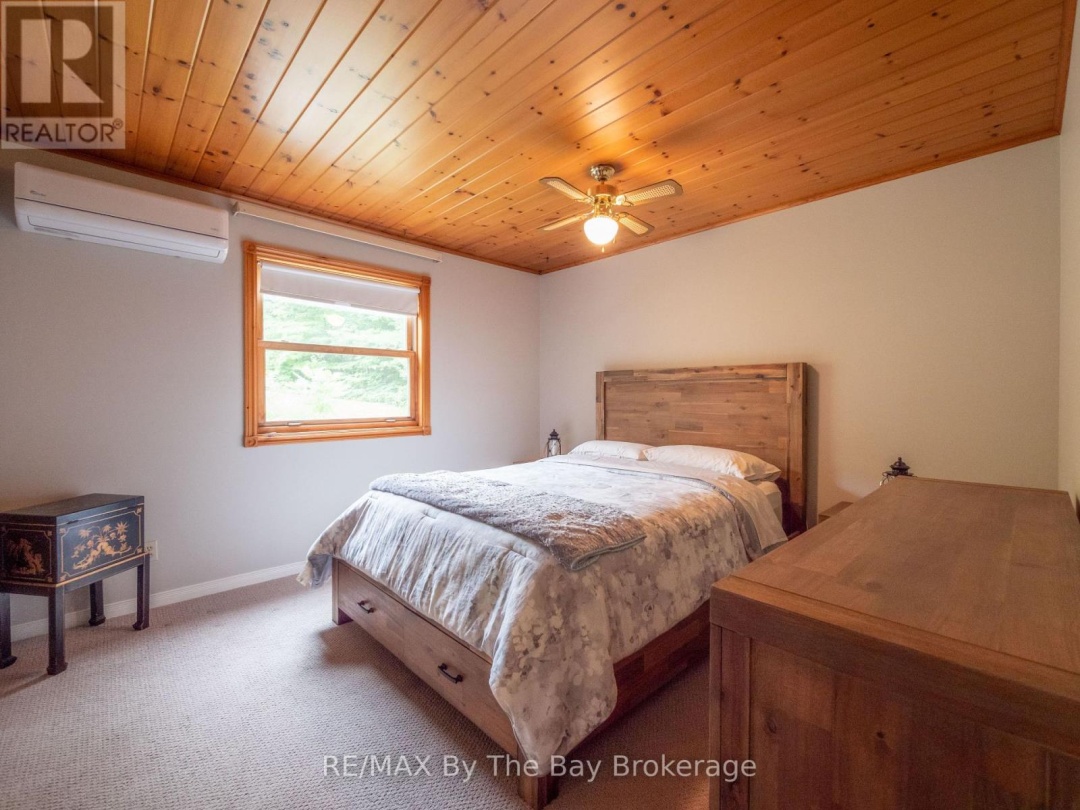 4018 ISLAND 980 / DEER ISLAND, Georgian Bay