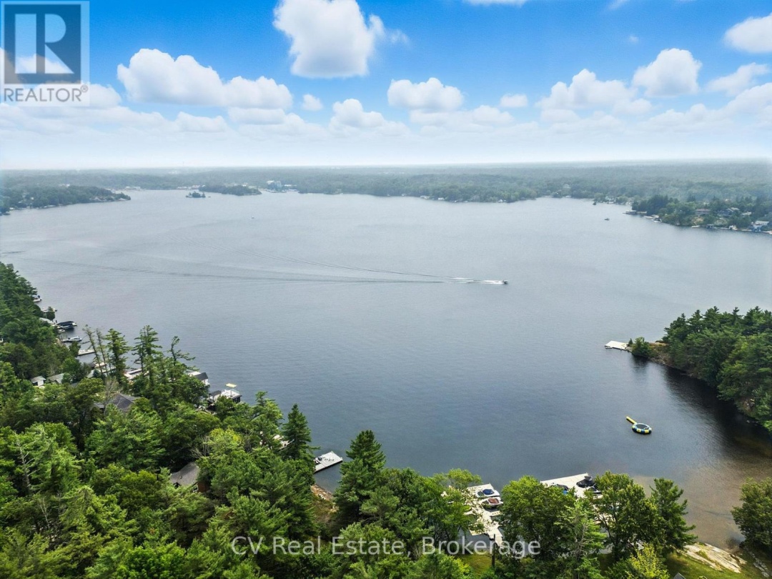 1166 PARKERS POINT ROAD, Lake Muskoka