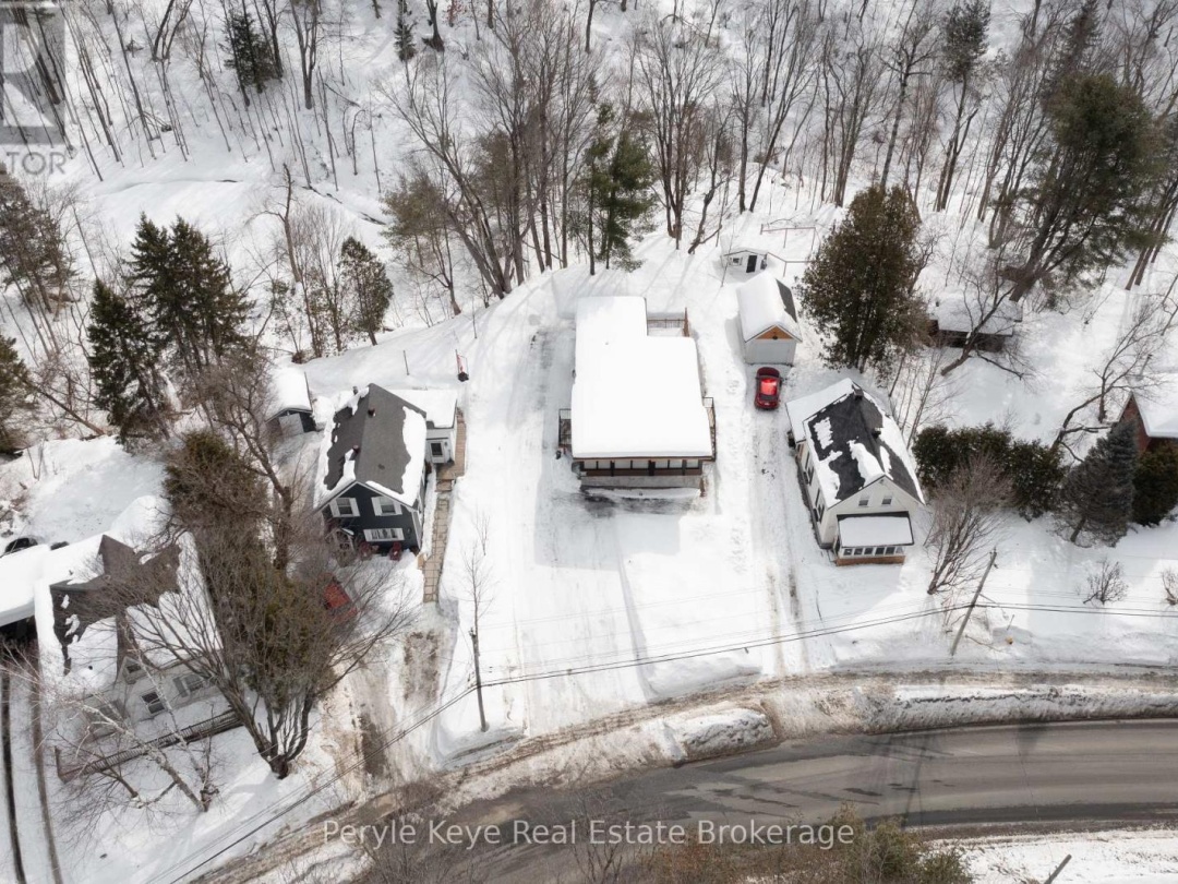 144 SHIER STREET, Bracebridge (Macaulay)