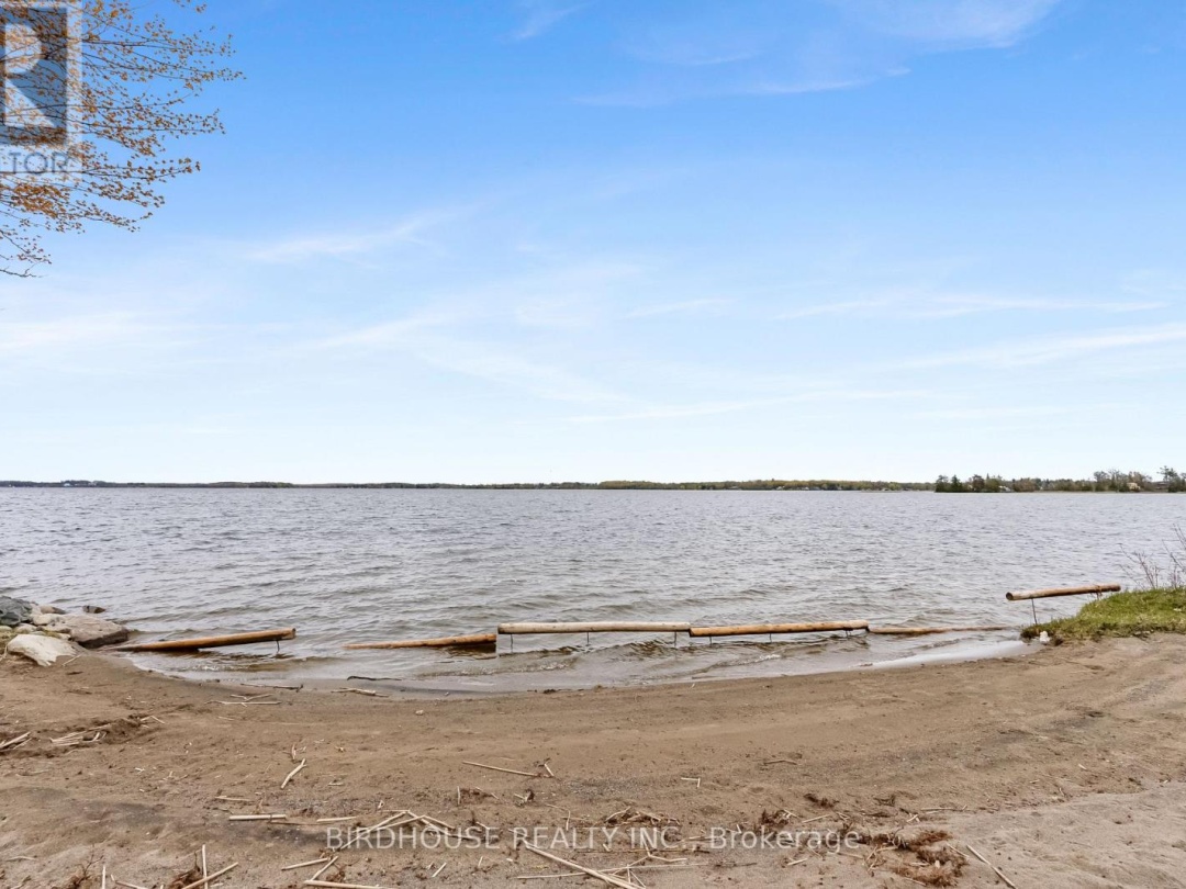259 GEORGE DRIVE, Pigeon Lake