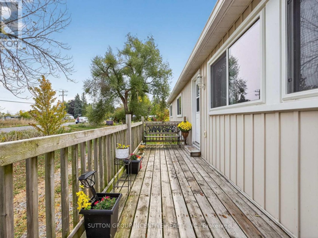 4652 PLUM POINT ROAD, 