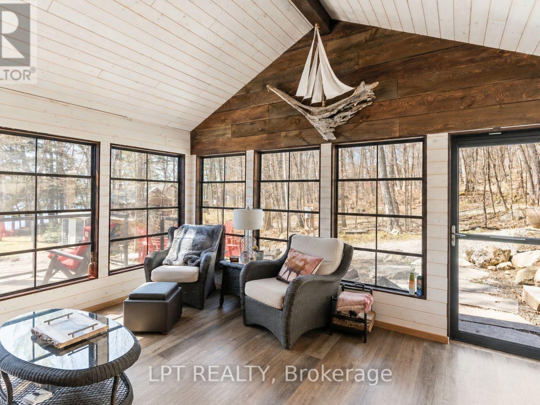 1369 HIPKISS DRIVE, Haliburton Lake