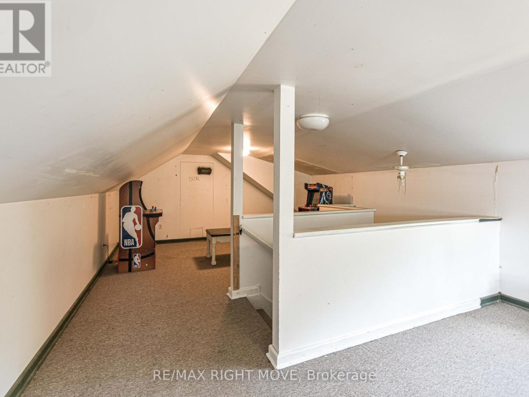3323 PARK ROAD, 