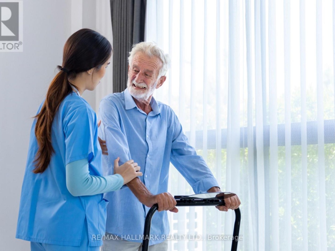 327 OLD MUSKOKA ROAD, 