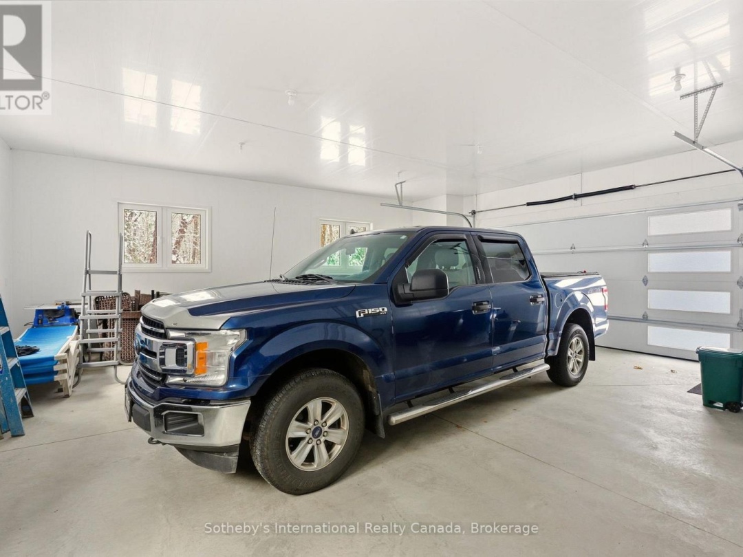 2435 RAVENSCLIFFE ROAD, Huntsville (Stisted)