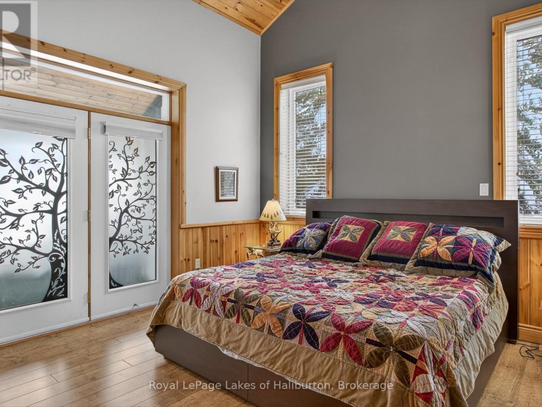 54 CLEARVIEW DRIVE, Crystal Lake