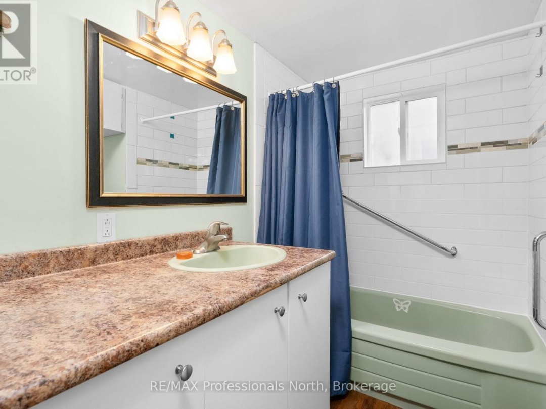 18 GEORGE STREET, Huntsville (Chaffey)