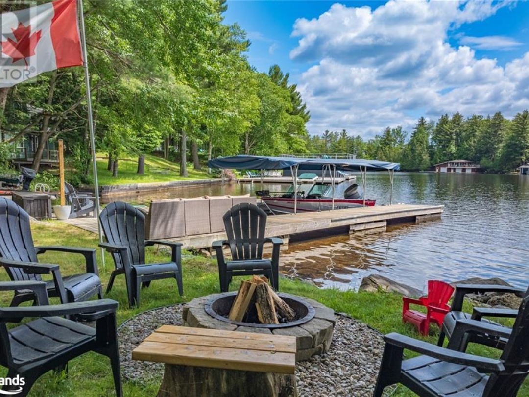 1516 Mortimer's Point Road, Lake Muskoka